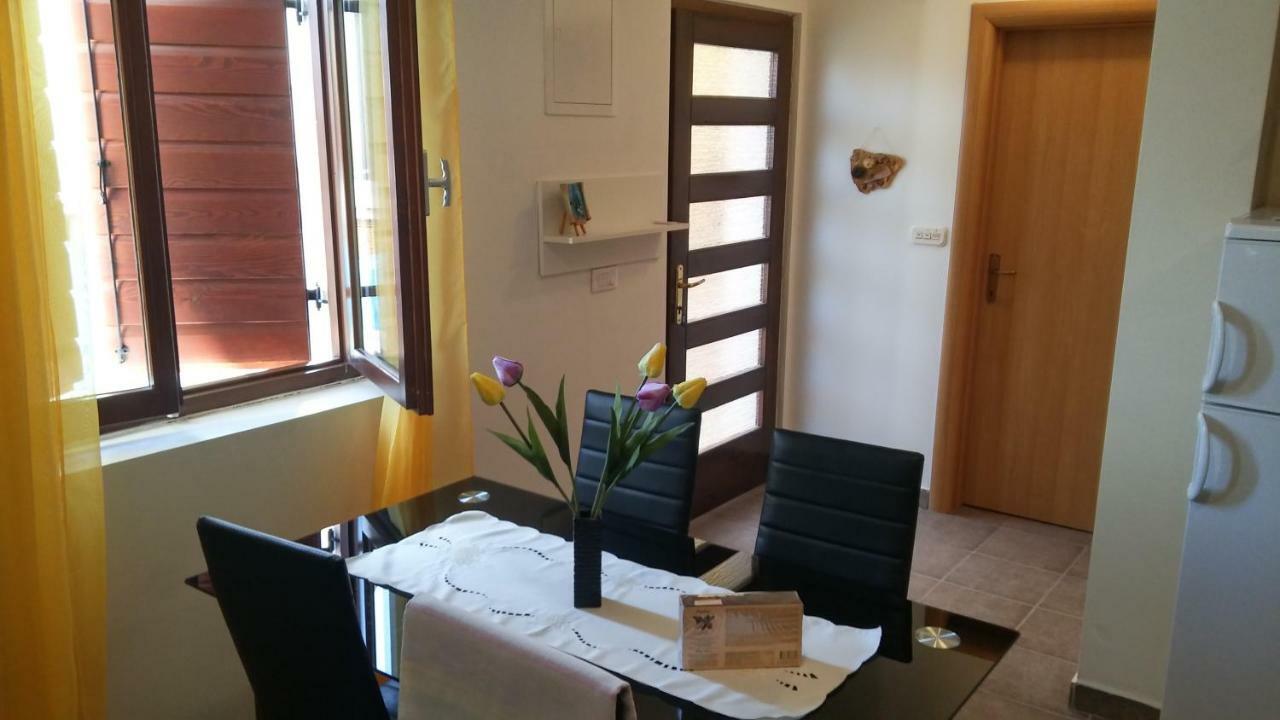 Apartment Dukic Sveti Filip i Jakov Luaran gambar